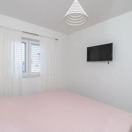 Lapad Sunrise دوبروفينك